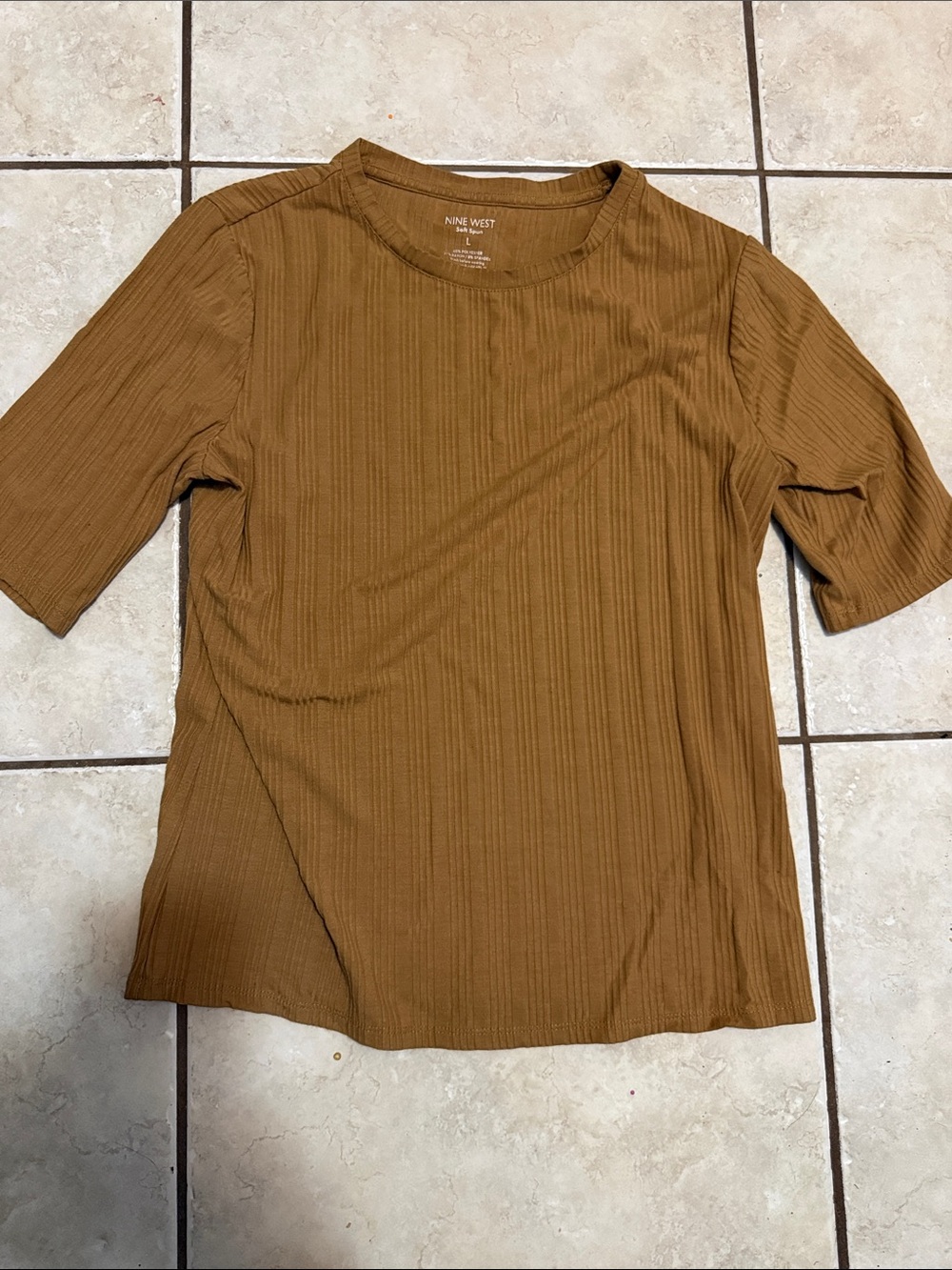 Nine West Ribbed Short Sleeve Tee in Camel Brown